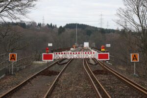 Müngstener Brücke gesperrt, © Peter Hölterhoff